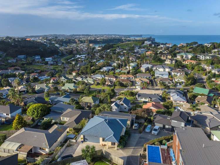 1/55 Kestrel Heights Arkles Bay_16