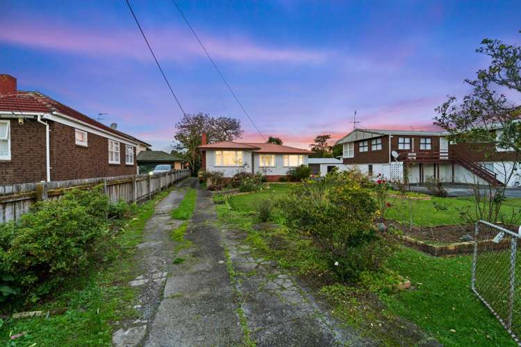 17 Kuaka Place New Lynn_1