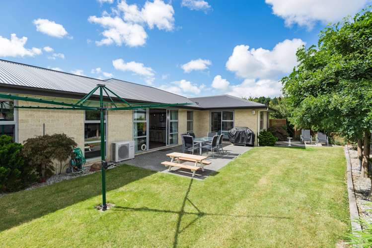 27 Papaumu Green Parklands_17