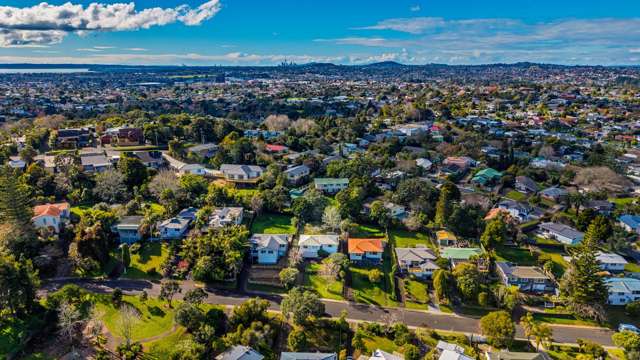 12 Ragley Street Titirangi_3