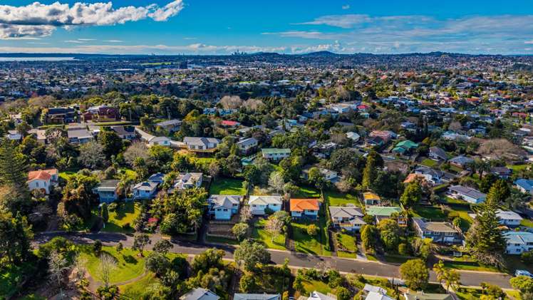12 Ragley Street Titirangi_3