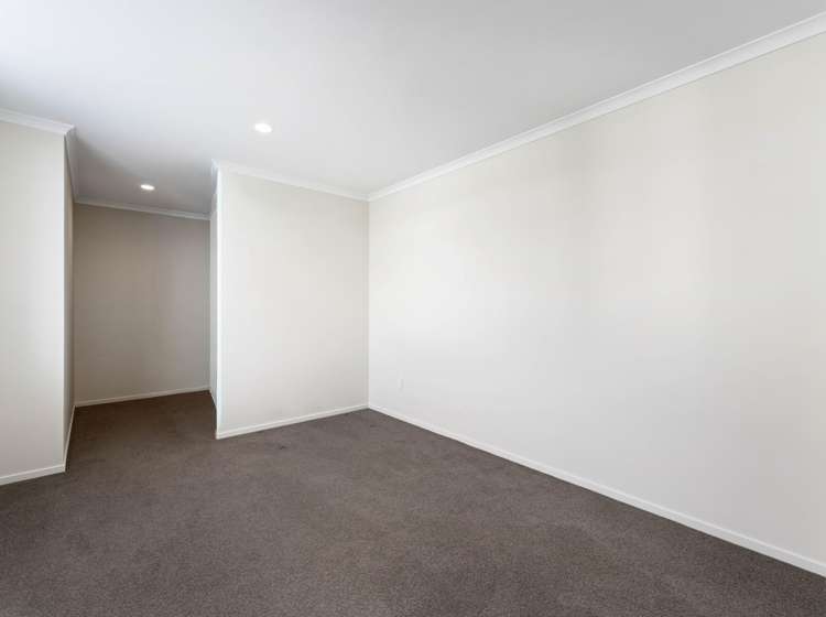 6 Thornton Green Karaka_15