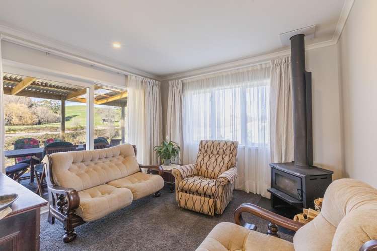 102a Racecourse Road Waipawa_22