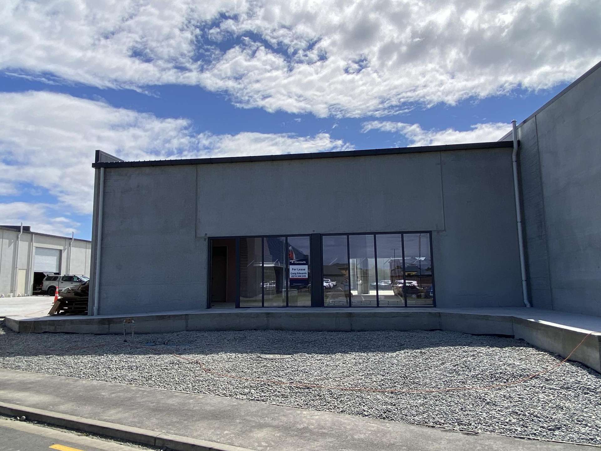 4/1 Lake Bryndwr Lane Burnside_0