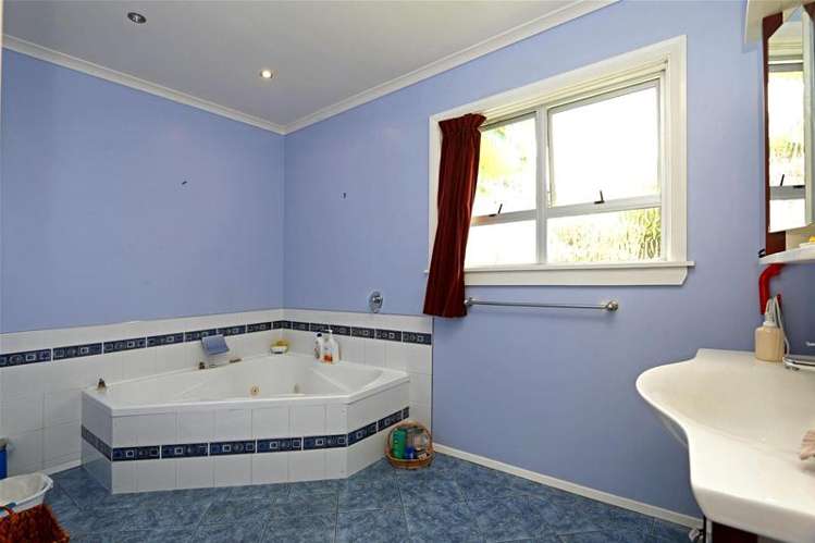 128 Waihi Road Hawera_10