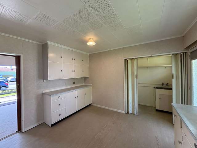 14 Katene Street West End_4
