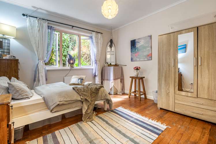 1196 Huia Road Huia_7