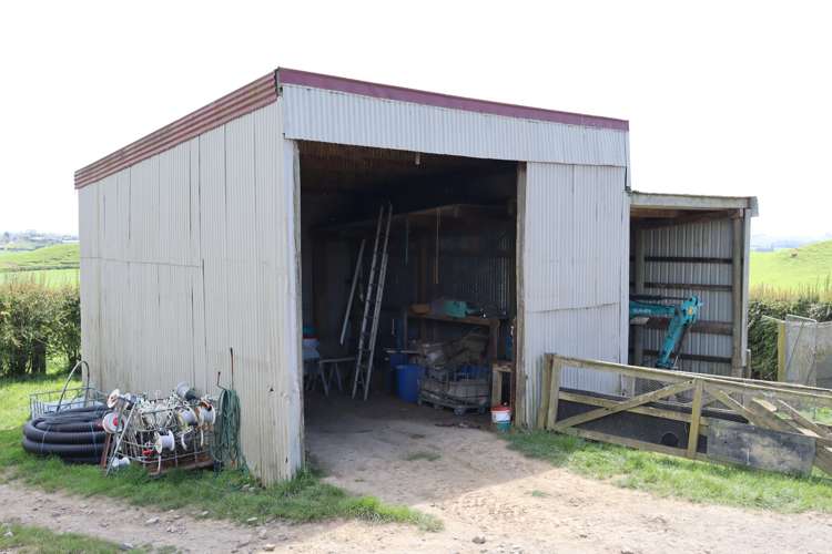 892 Tarata Road Kaimata_18