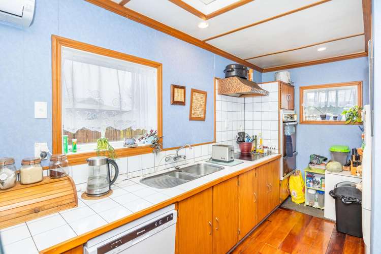 9 Shelley Jane Place Dinsdale_11