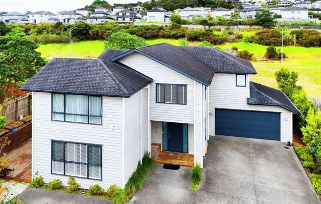 Elegant Family Residence Prime Location Perfection