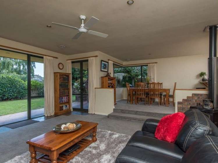 40 Kingsford Drive Stoke_10