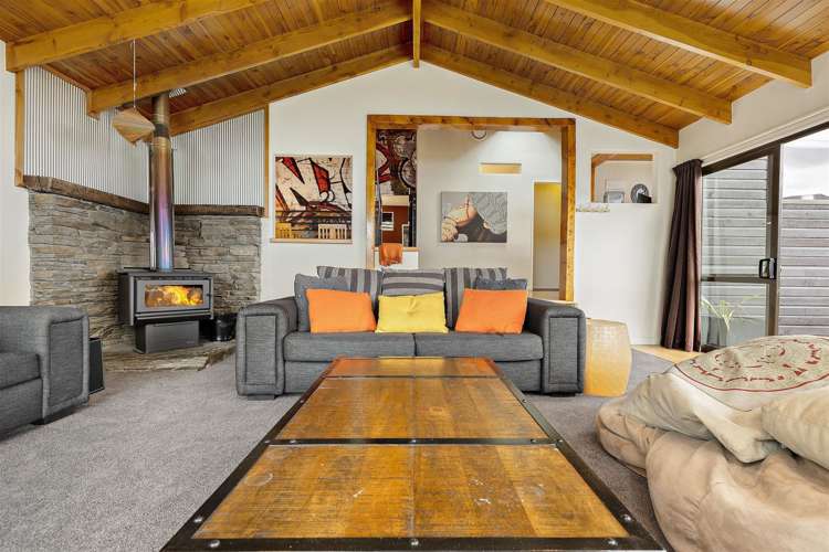 7 Mckerrow Place Fernhill/Sunshine Bay_12