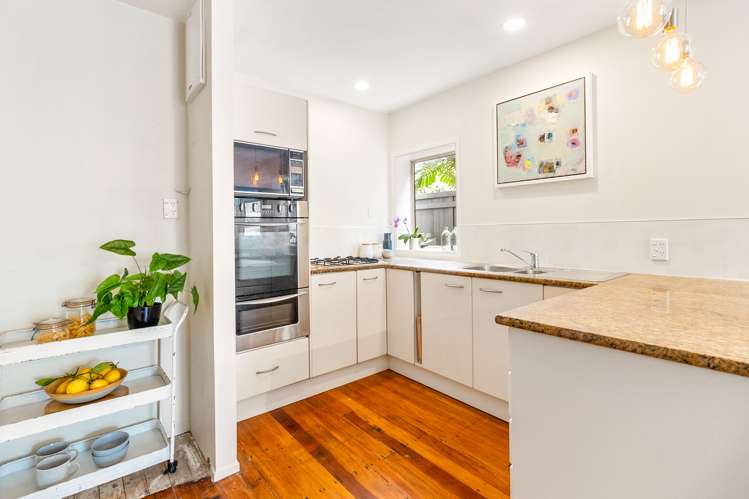 1/22 Tiri Road Milford_20