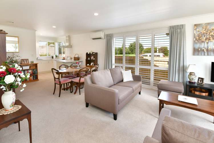 23/262 Centreway Road Orewa_5