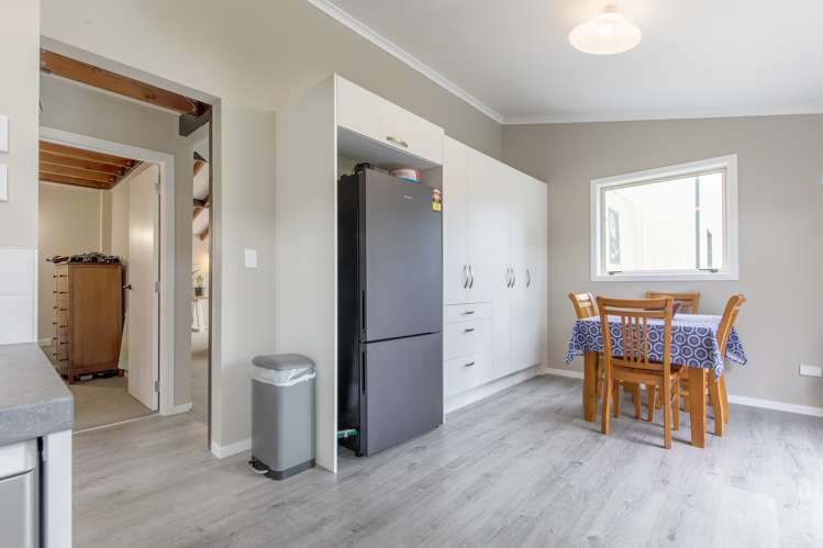 19 Rathbone Street Waipawa_12