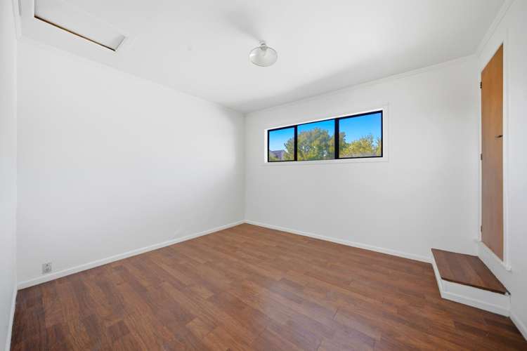 100 Edmonton Road Henderson_9