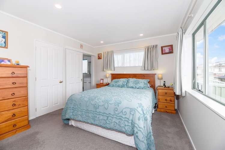 28a Mcfadzean Drive Blockhouse Bay_12