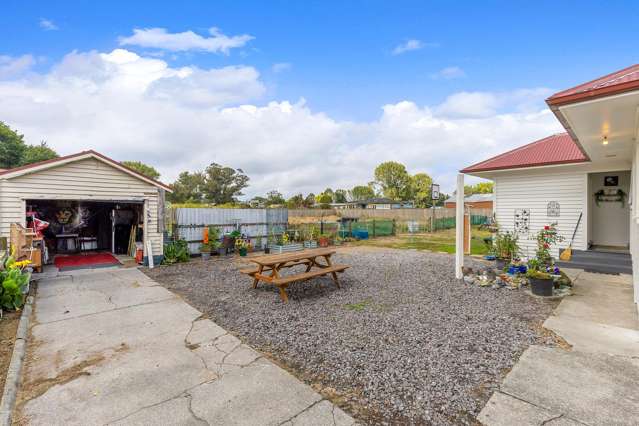 2976 Broadlands Road Broadlands_3