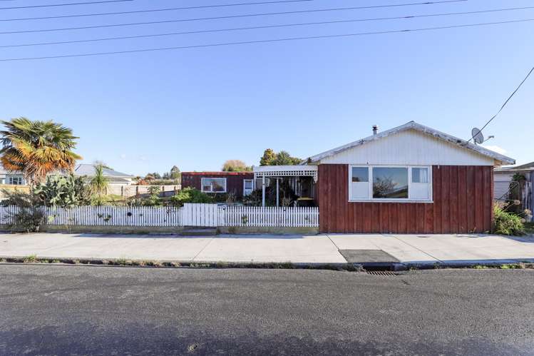 9 Front Miranda Road Waitakaruru_27