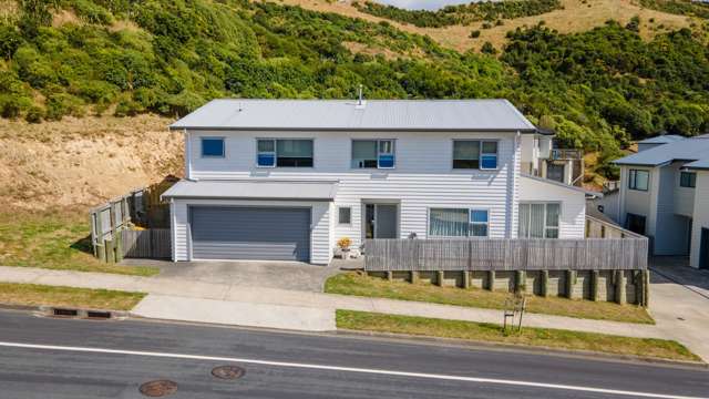 33 Melksham Drive Churton Park_1