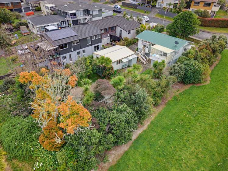 11 Albatross Road Red Beach_21
