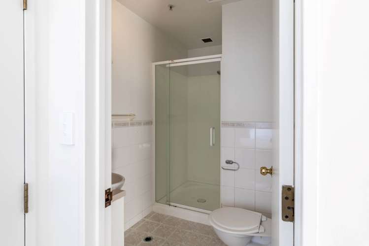7d/50 Eden Crescent Auckland Central_9
