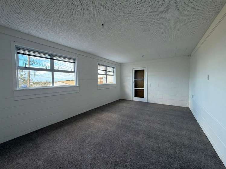 27 Chivalry Road Glenfield_9