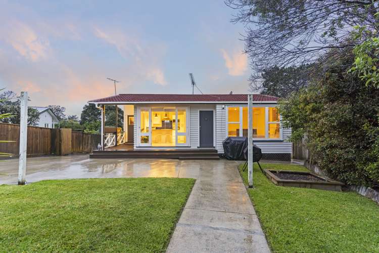 59 Taurus Crescent Beach Haven_15