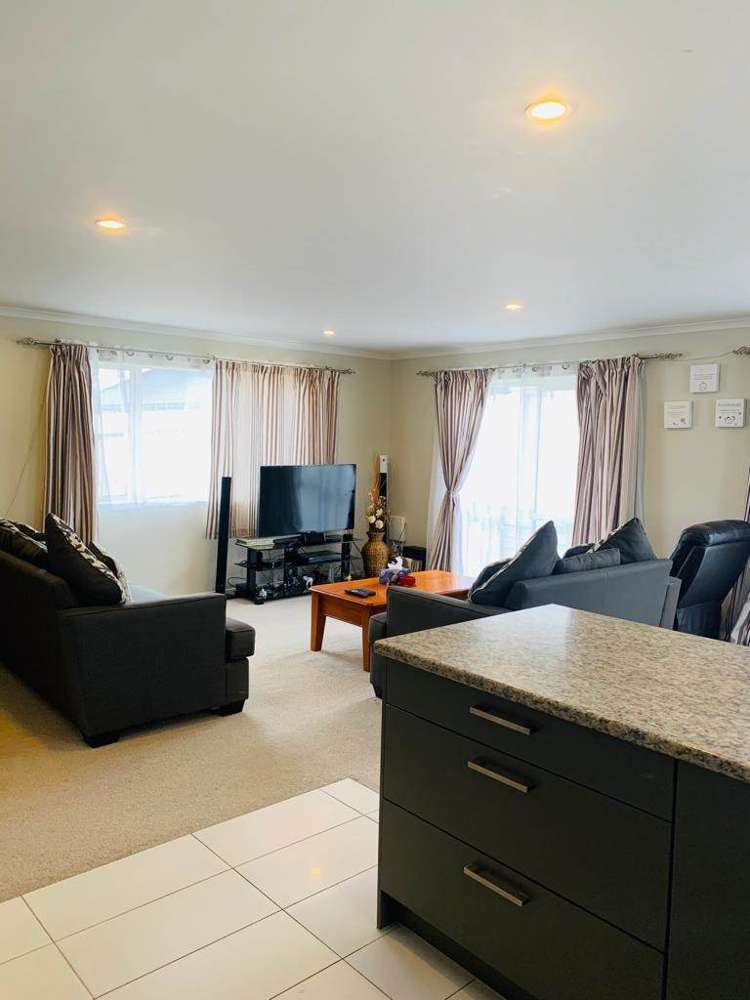 20 Maylee Crescent Gulf Harbour_1