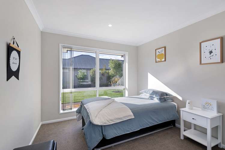 44 Faulks Drive Lincoln_11