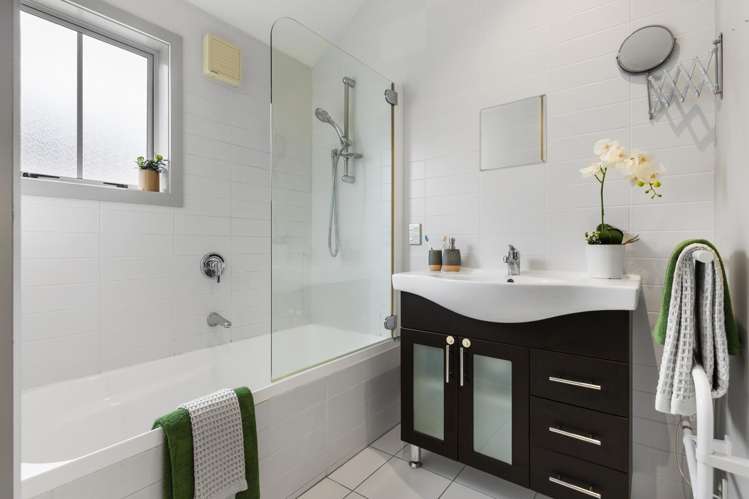 15A Aplin Terrace Ngaio_7