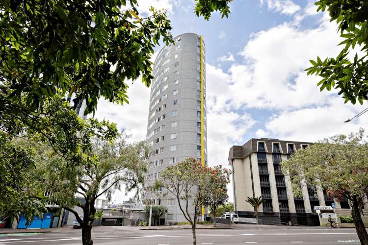 1608/138 Anzac Avenue City Centre_4