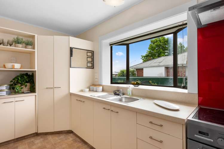 1/40 Grimseys Road Redwood_7