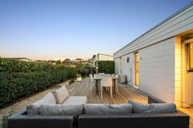 1/1 Cockayne Crescent Sunnynook_11