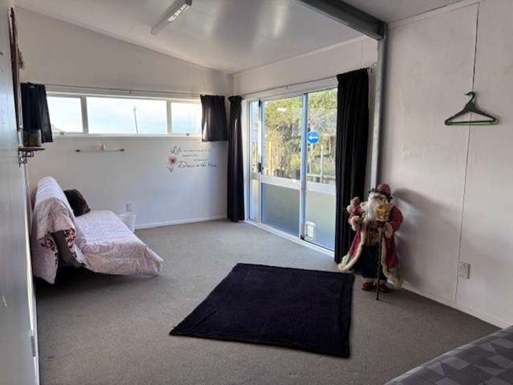 265 Wilson Road South Head_12