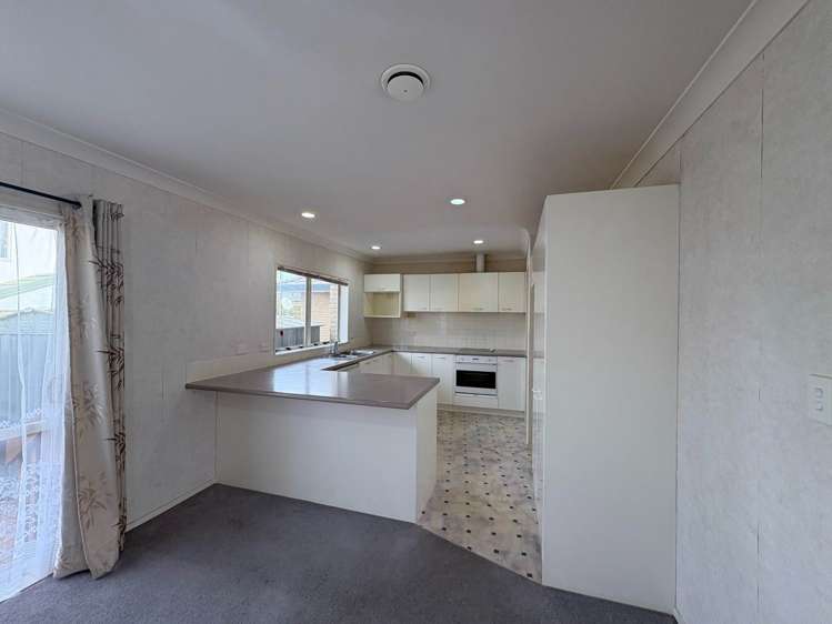 1/22 Penruddocke Road Half Moon Bay_5