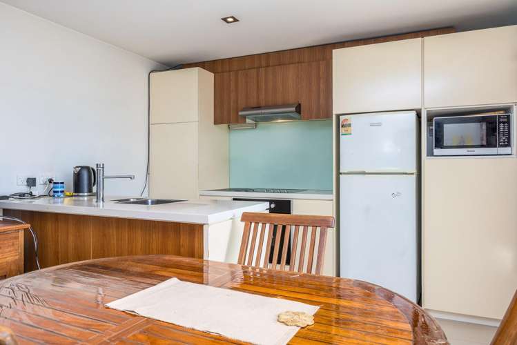 234/6 Dockside Lane Auckland Central_4