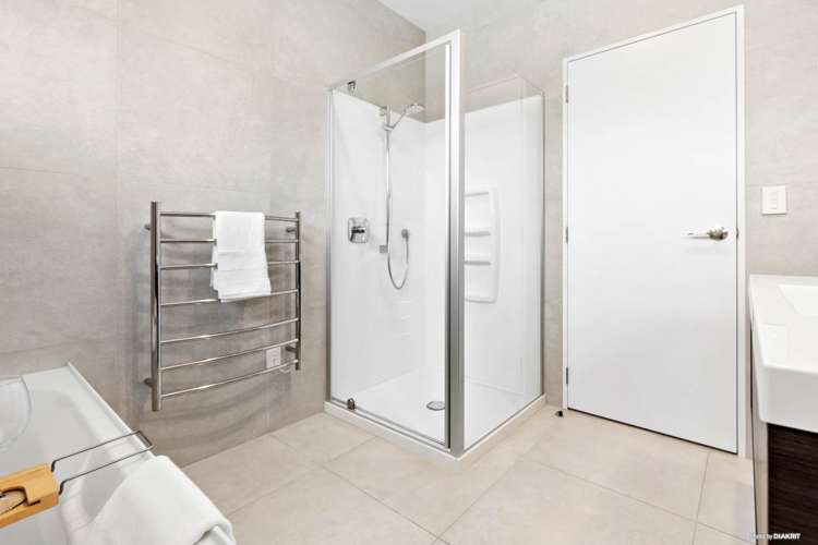 4 Orford Lane Takanini_12