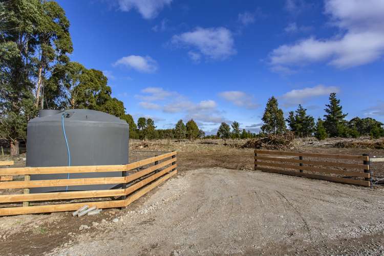 663 Poyntzs Road West Eyreton_7