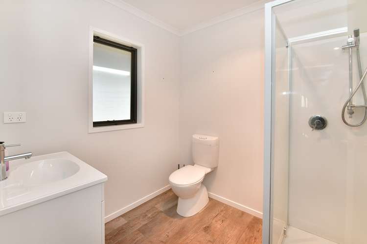 65c Manuka Grove Helensville_10