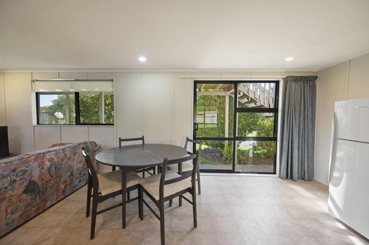 29 Harper Road Waimarama_14