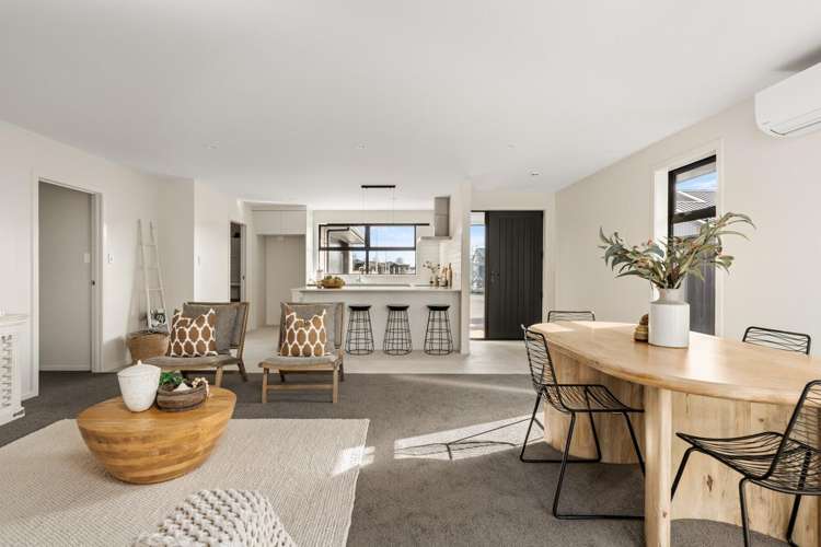 39 Hammick Crescent Pyes Pa_4