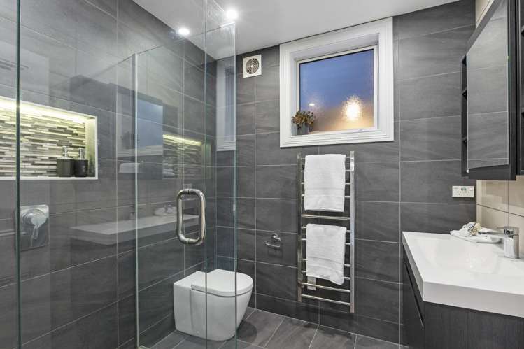 90 Hawthorne Street Strowan_18