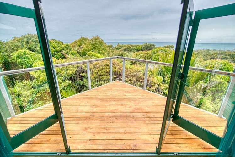 8 Ross Place Te Miko_12