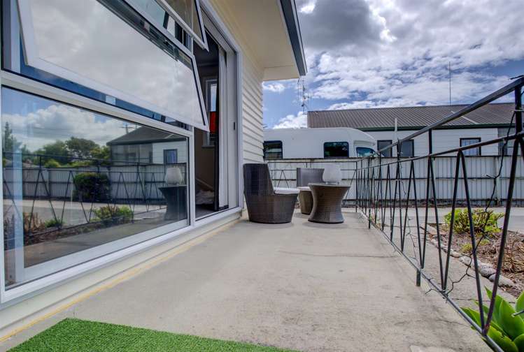 27 Bruce Avenue Glenview_12