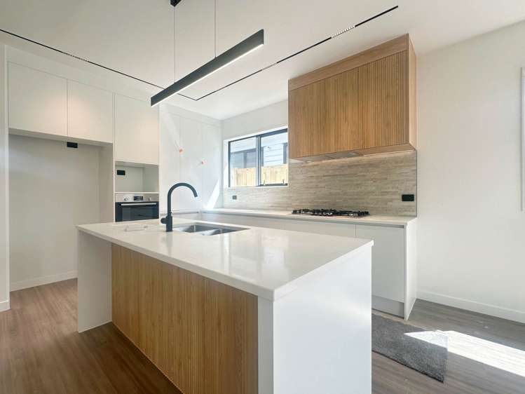 388 Te Taruna Drive_3