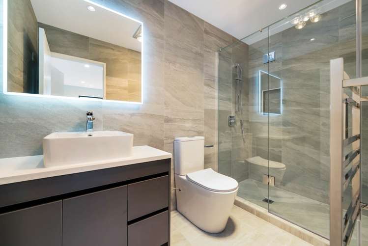 65 Koromeke Street Flat Bush_22