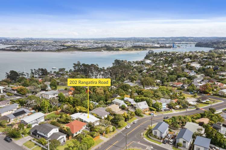 202 Rangatira Road Beach Haven_22