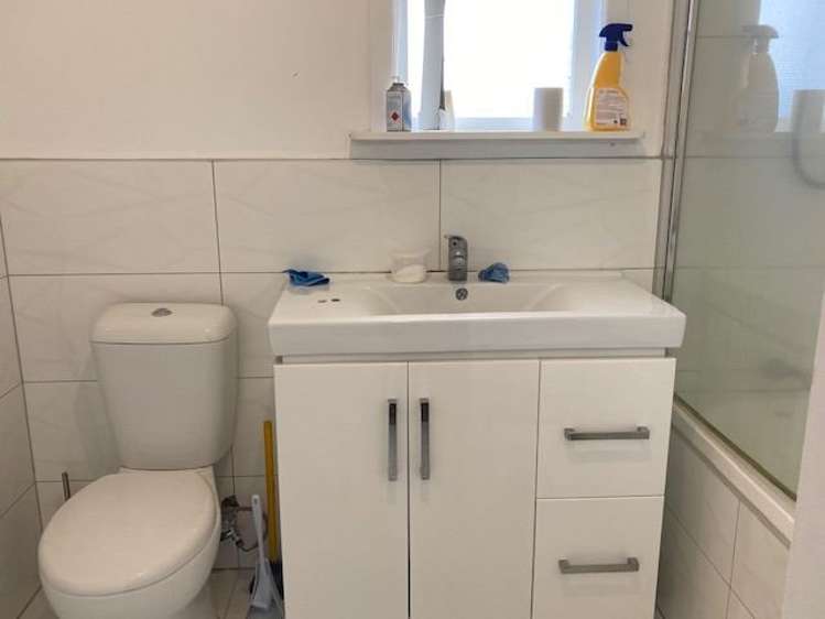 9b Harrington Road Henderson_7