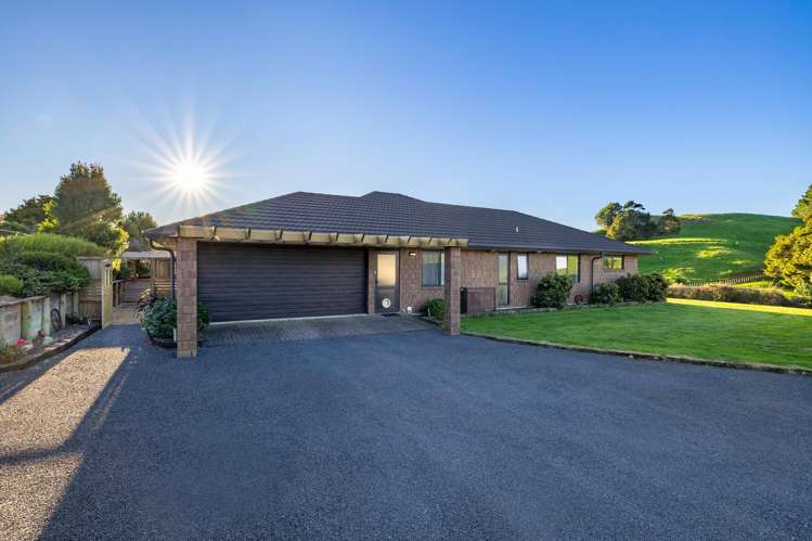 192 Hauroto Bay Road Raglan_44